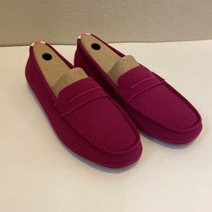 Rothy’s Raspberry Driver loafer